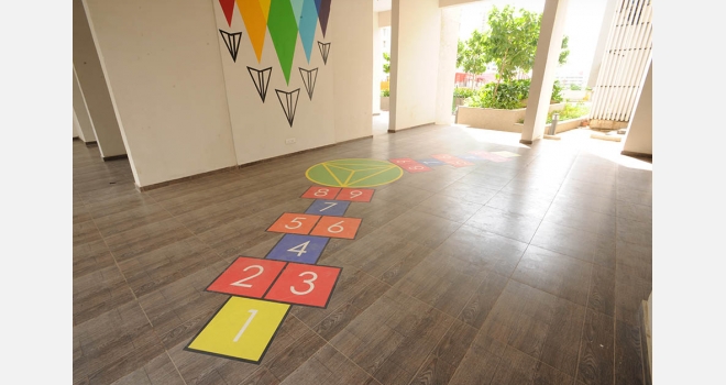 Larsen & Turbo Construction at Powai , Premium Construction by  well know construction masters.