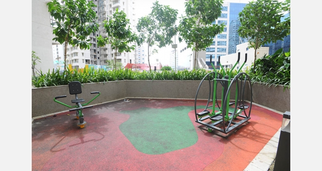 Larsen & Turbo Construction at Powai , Premium Construction by  well know construction masters.