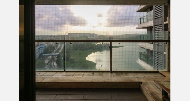 3 BHK for lease in iconic tower of Lake Front Solitaire, Powai