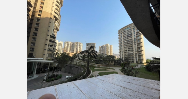 3 BHK fully interior done up flat for sale in Nahar Amrit Shakti