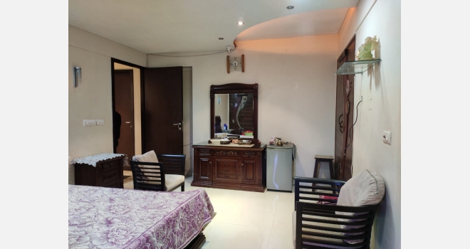 Fully Furnished 4 BHK flat for lease in Hiranandani Gardens Powai