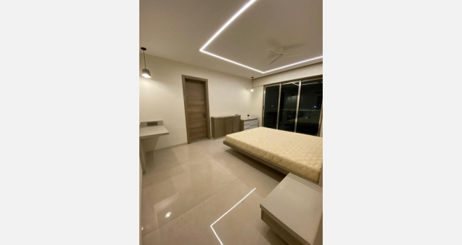 4 BHK with servants room available for sale in Raj Grandeur, Powai
