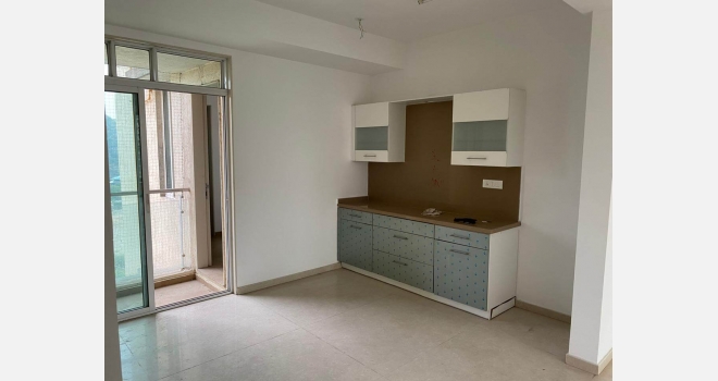 3.5 BHK for lease in Burberry Building , Nahar Amrit Shakti, Chandivali