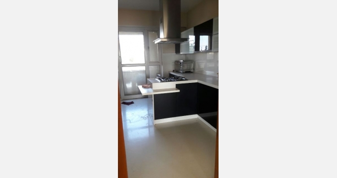 4 BHK done up flat for lease in lake superior, Lake Homes, Powai