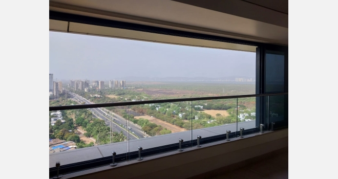 4 BHK Penthouse for lease in premium Godrej Platinum Towers, Vikhroli