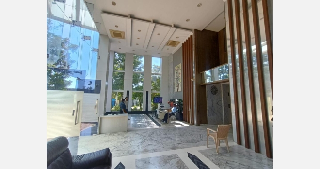 3.5 BHK with servants room for sale in Bryonny, Nahar Amrit Shakt.