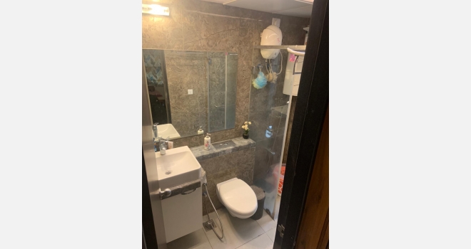 2 BHK fully furnished flat for lease in Emerald Isle