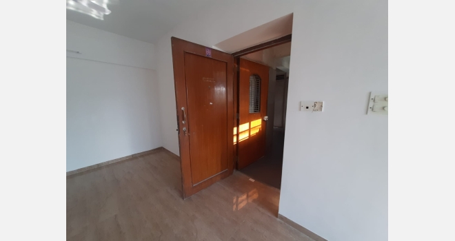 2 BHK Resale flat in Raheja Vihar Complex, Chandivali Powai