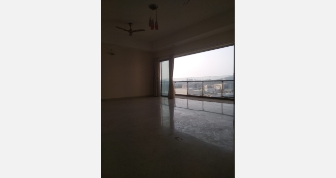 Luxurious 4 BHK flat for resale in Prestigious Signature tower, Powai