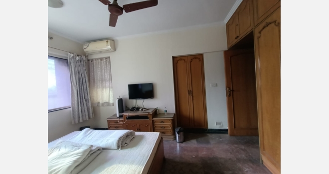 2 BHK fully furnished flat for sale in Premium tower of Hiranandani Gardens, Powai