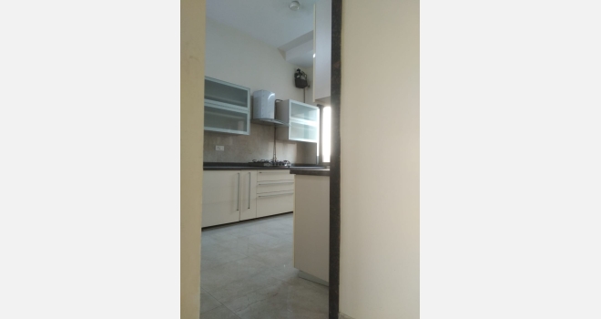 Luxurious 4 BHK flat for resale in Prestigious Signature tower, Powai