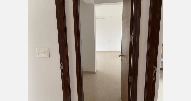 3.5 BHK for lease in Burberry Building , Nahar Amrit Shakti, Chandivali