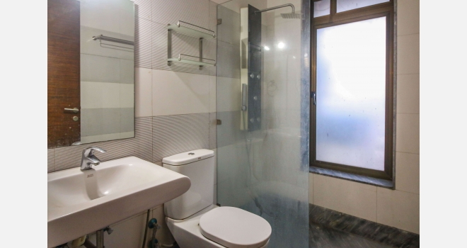 3 BHK for lease in iconic tower of Lake Front Solitaire, Powai