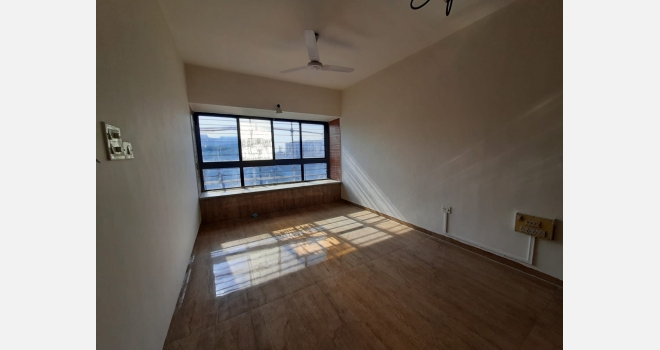 2 BHK Resale flat in Raheja Vihar Complex, Chandivali Powai