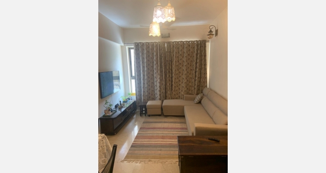 2 BHK fully furnished flat for lease in Emerald Isle