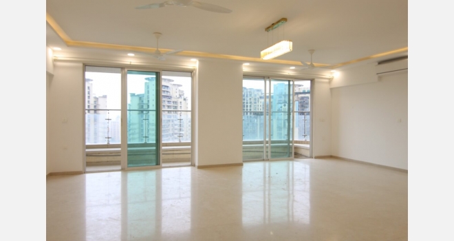 3.5 BHK premium flat for sale in Bryony Building on higher floor