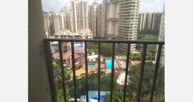 Lake View flat for sale in Powai Prime Location