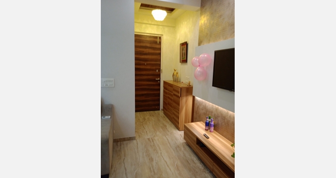 2 BHK beautifully interior done up flat for lease in Yvonne , Nahar Amrit Shakti, Chandivali