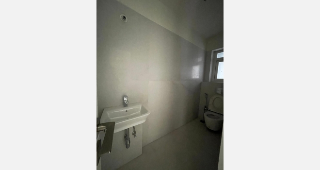 4 BHK Luxurious flat available for resale in Godrej The Trees, Vikhroli