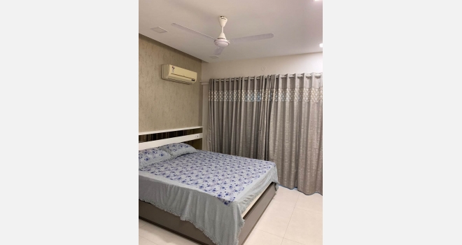3 BHK Fully Furnished & Interior Done up flat in Yarrow Building, Chandivali
