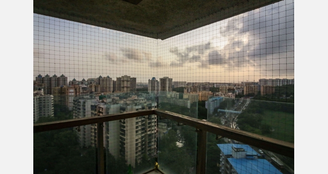 3 BHK for lease in iconic tower of Lake Front Solitaire, Powai