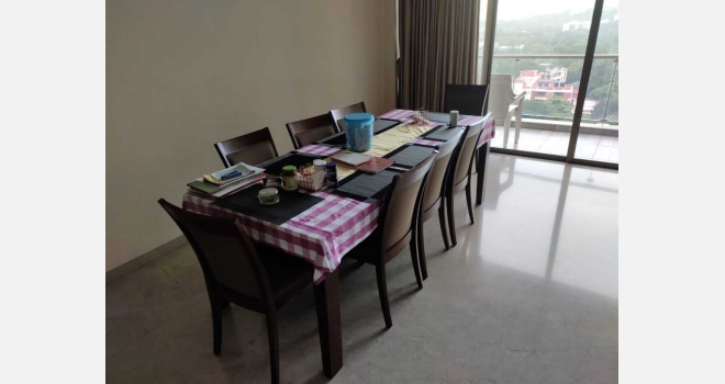 4 BHK Fully Furnished Flat in Signature Tower of Emerald Isle