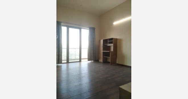 Luxurious 4 BHK flat for resale in Prestigious Signature tower, Powai