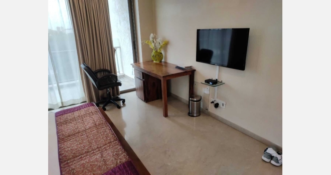 4 BHK Fully Furnished Flat in Signature Tower of Emerald Isle