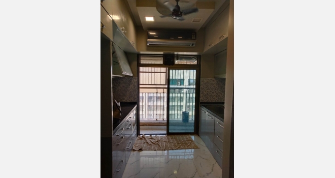 2 BHK for sale in Raheja Vista Building, Raheja Vihar Chandivali