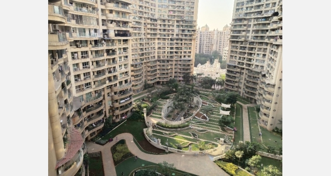 3 BHK fully furnished flat for sale in Arum Allamanda Building, Chandivali